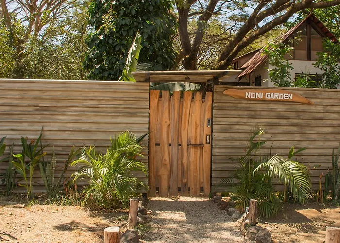 Pensión Noni Garden *